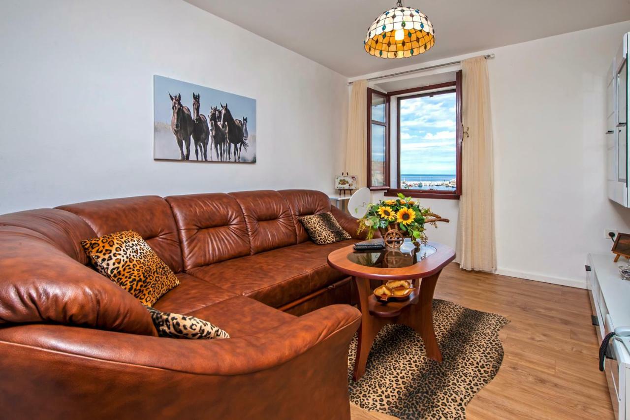 Vista Mare - Sea View Διαμέρισμα Ρόβινι Εξωτερικό φωτογραφία